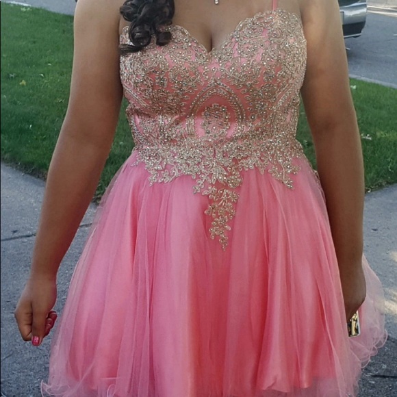 ✨️Homecoming Dress, Worn Once - Picture 1 of 6